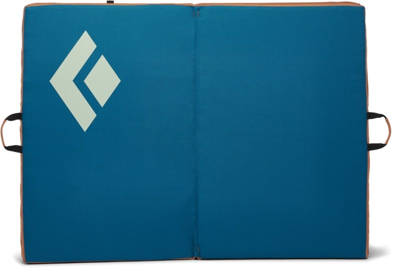 Circuit Bouldering Pad displayed outdoors, highlighting its comfortable shoulder straps.