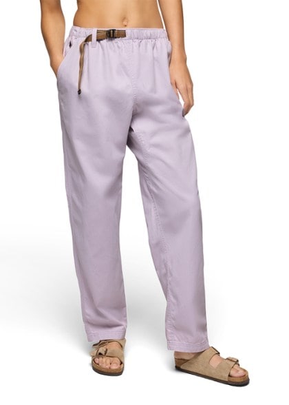 Side view of Durado Women's Organic Cotton Climbing Pants showcasing tapered legs and pockets.
