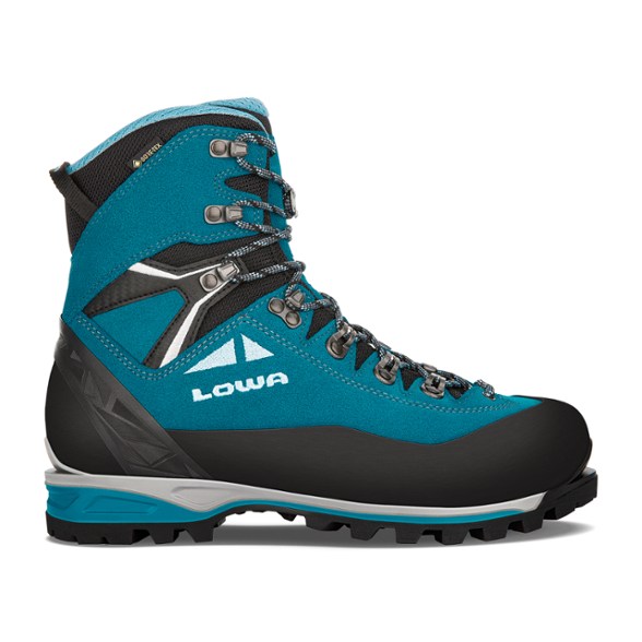 Side view of GORE-TEX women's Alpine Expert II mountaineering boots, showcasing ankle support.