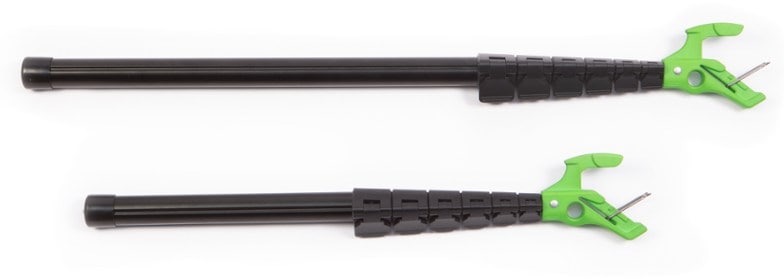 Beta Stick Evo Clip showing adjustable wire arm and snap-lock clips for easy use