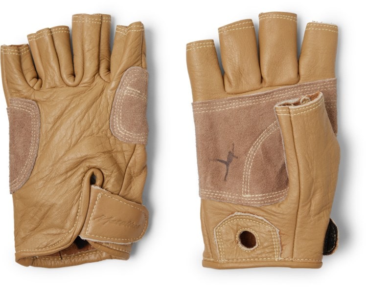 Close-up of Ultimate Grip Fingerless Climbing Gloves showcasing the split-cowhide palm for superior grip.