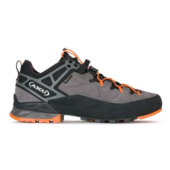 Men's AKU Rock DFS II GTX Approach Shoes from the side on a rocky path.