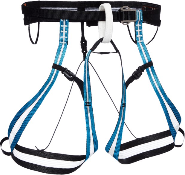 Black Diamond Couloir harness showcasing lightweight design for skiing and climbing.